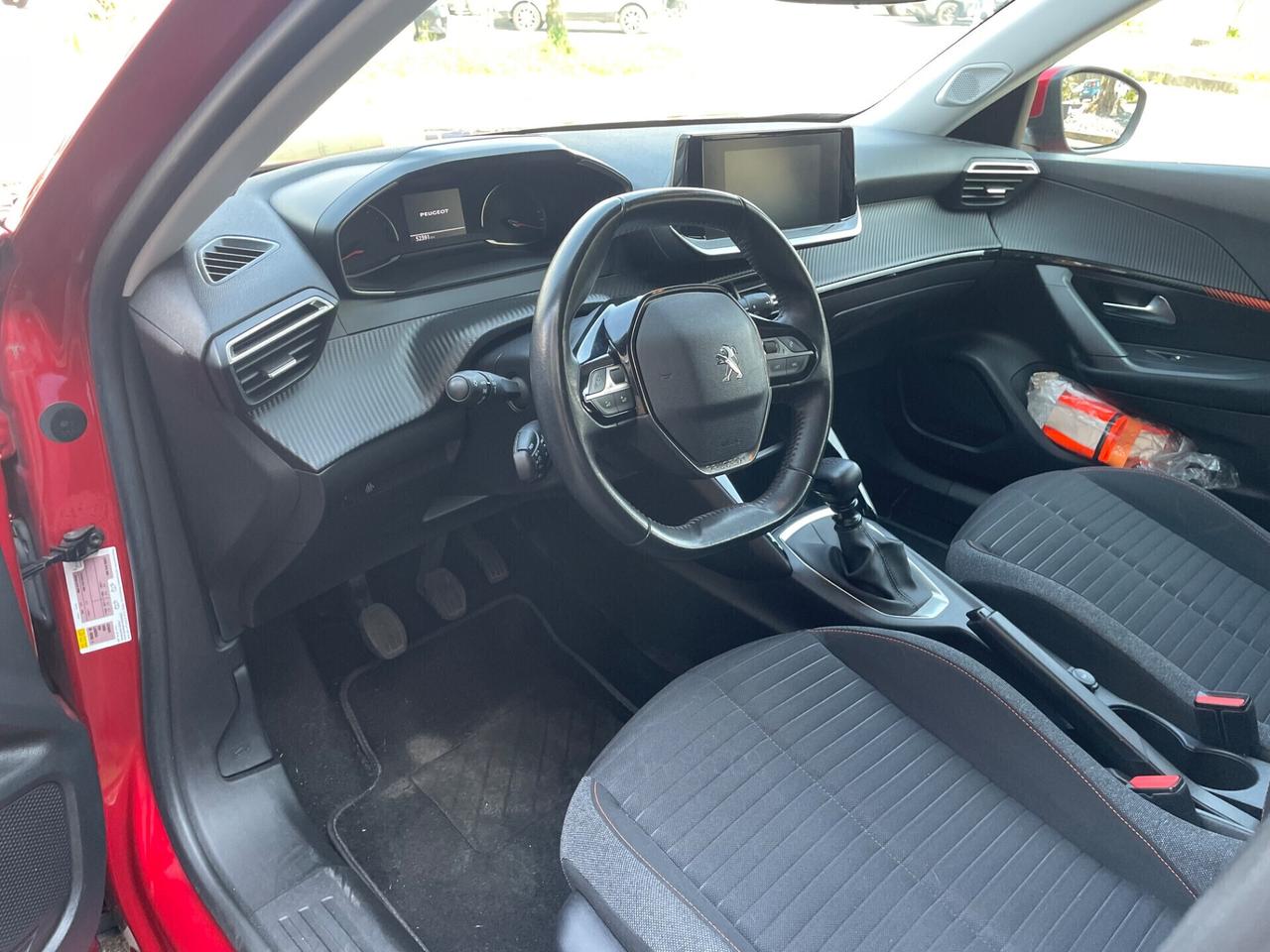 Peugeot 2008 PureTech 130 S&S *Neopatentati*Solo 51000*