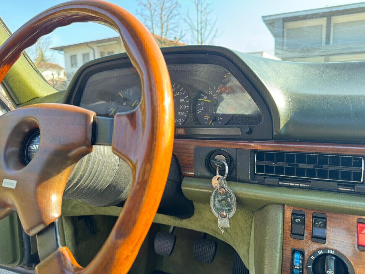 Mercedes-benz S-Series 280 SE