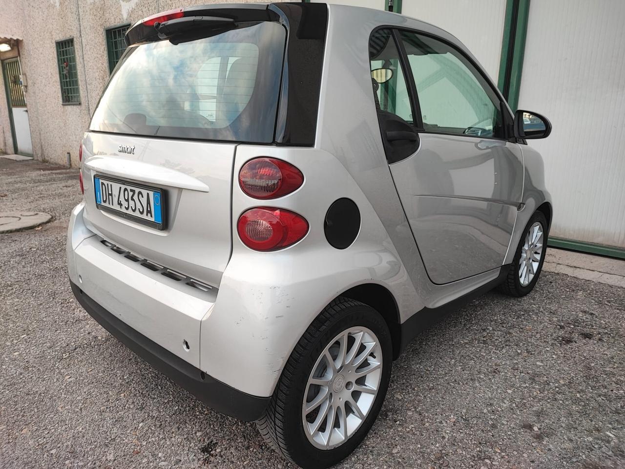 Smart ForTwo 1.0 BENZINA NEOPATENTATI OTTIME CONDIZIONI