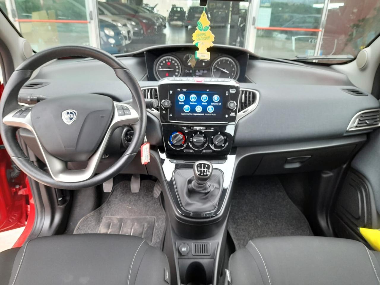 Lancia Ypsilon Lancia Ypsilon 1.0 FireFly Hybrid 69 cv Oro