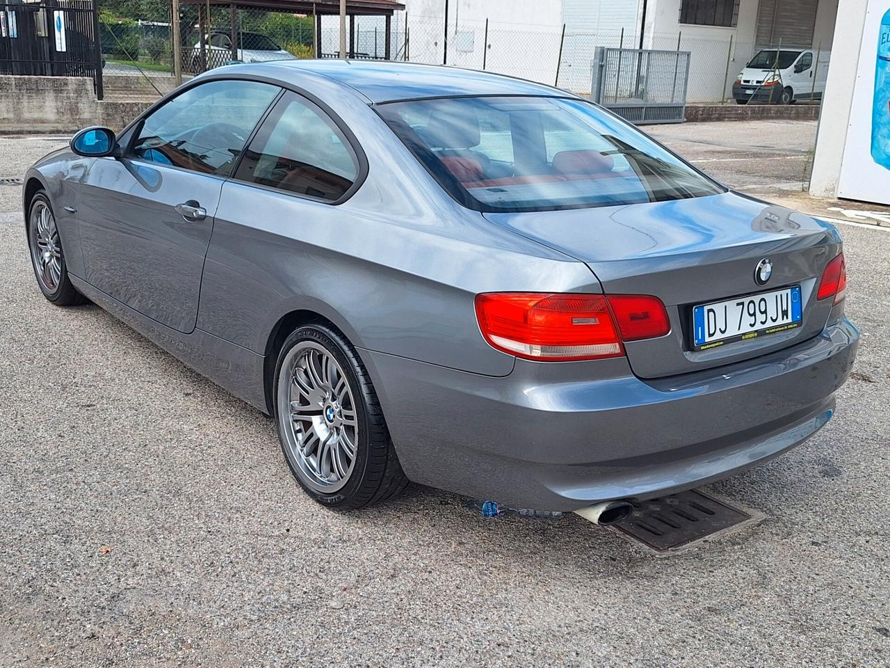 Bmw 320 320d cat Coupé Futura PELLE CARTIER CAMBIO AUTOMATICO TEL BXENON