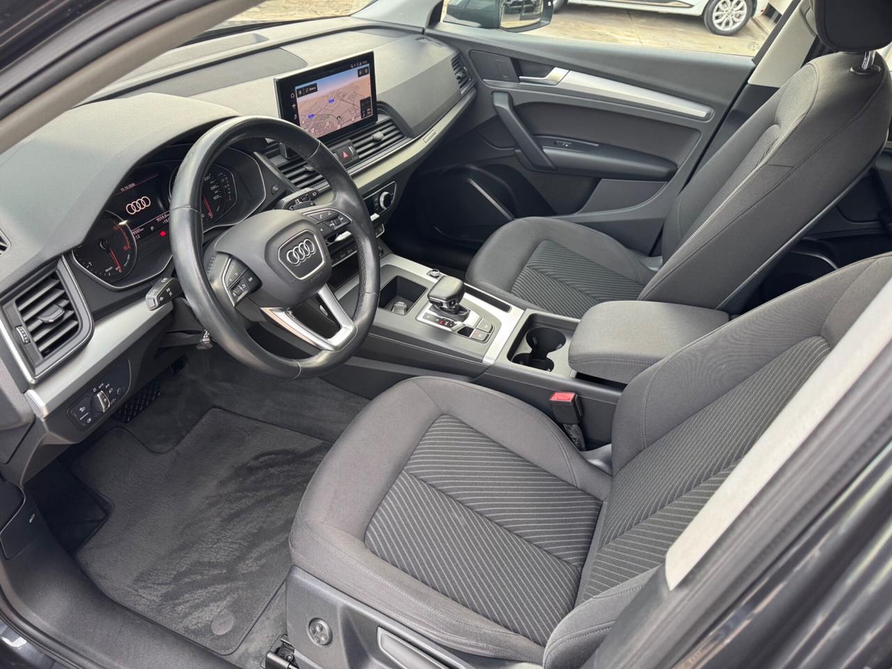 Audi Q5 2.0 TDI 204cv - NEW MODEL - 2021