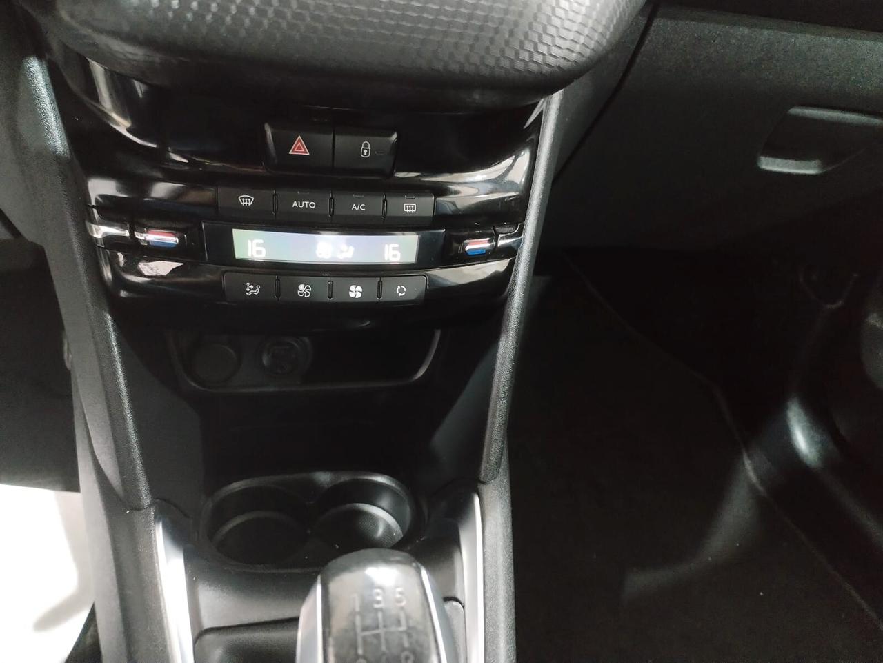 Peugeot 208 BlueHDi 75 5 porte Allure