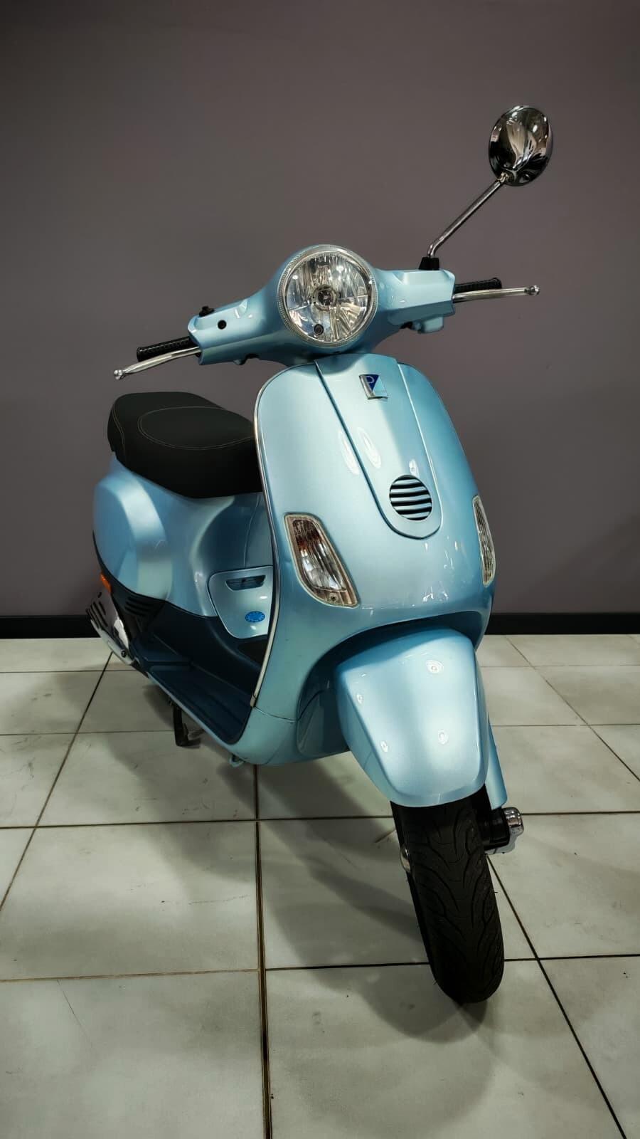Piaggio Vespa 50 ET4