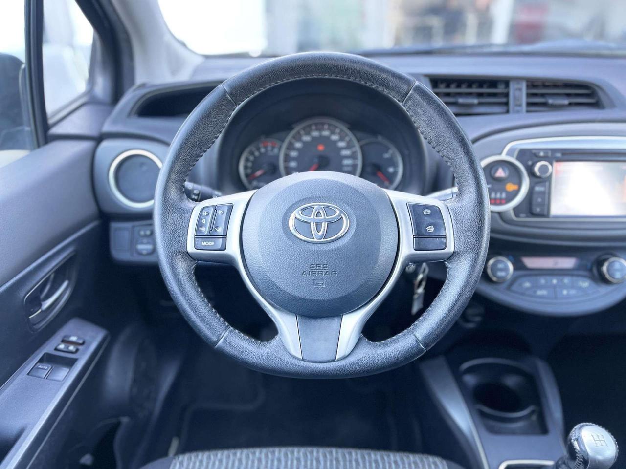Toyota Yaris 1.0 Benzina 69CV E5 Neo - 2014