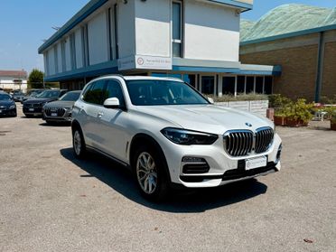 BMW X5 xdrive30d auto 265cv GANCIO TRAINO IVA ESPOSTA 40%