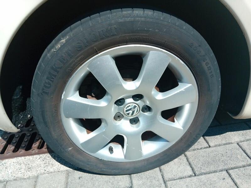 Volkswagen New Beetle (PER COMMERCIANTI)