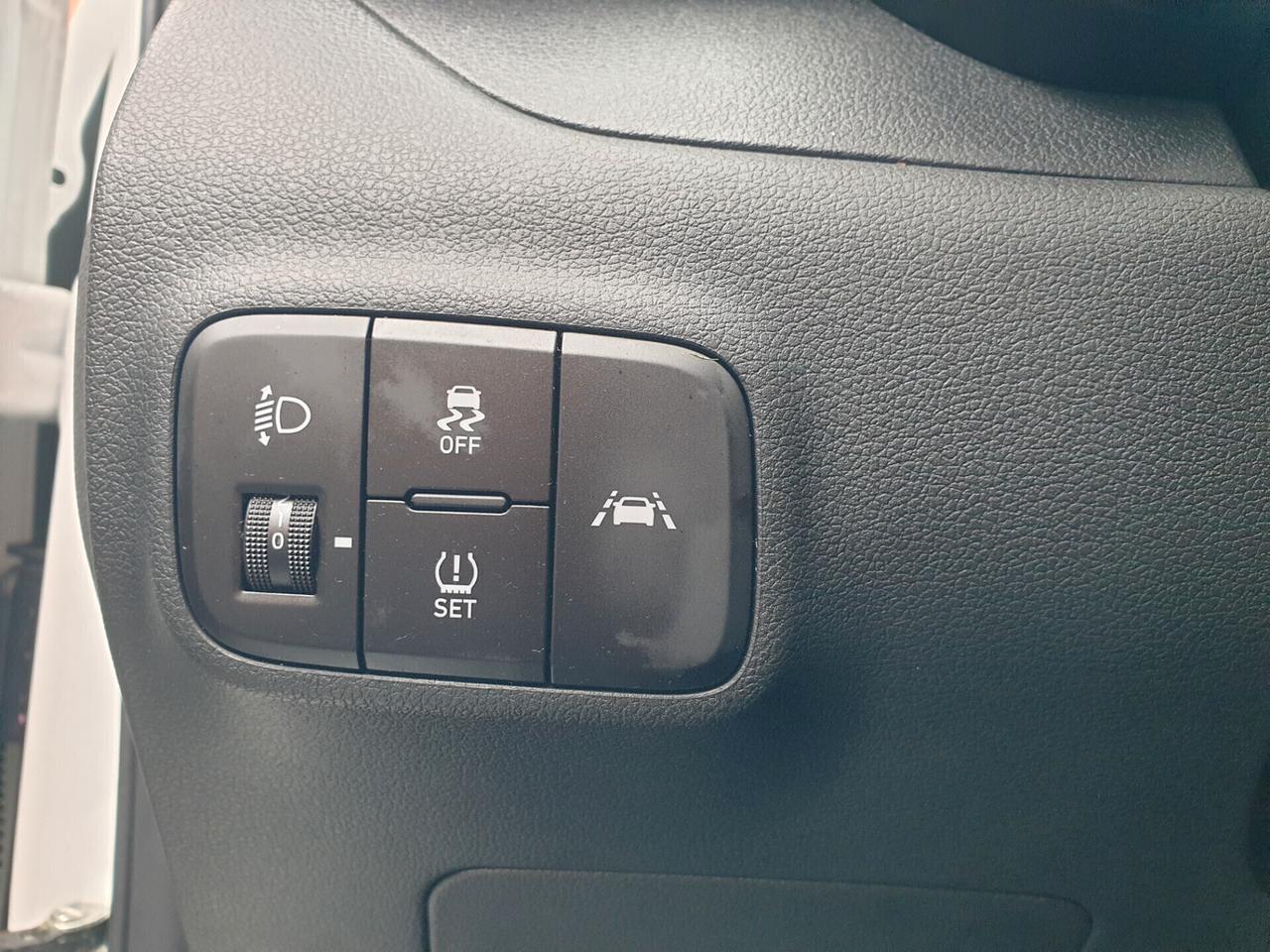 Hyundai i 10 1.0 select ,navi,pdc,telecamera