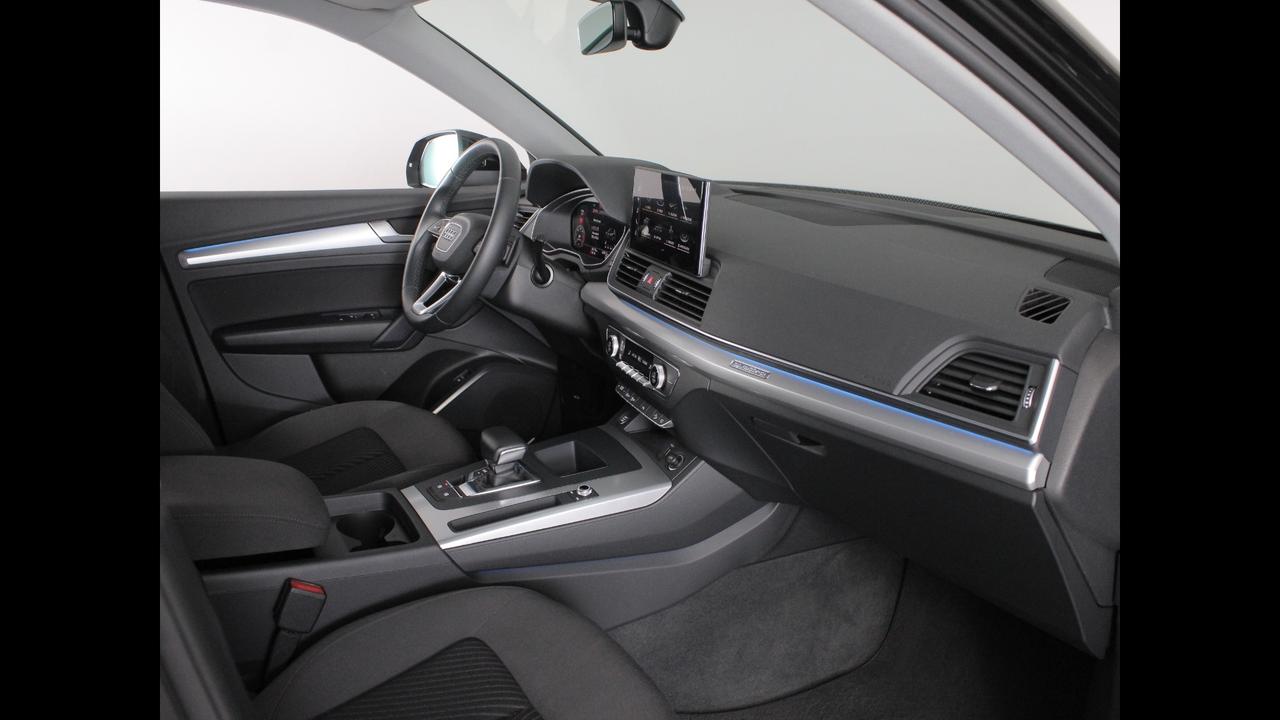 AUDI Q5 II 2020 - Q5 40 2.0 tdi mhev 12V Business quattro s-troni