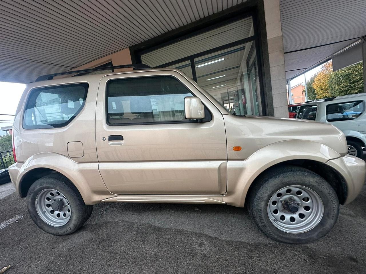 Suzuki Jimny 1.3i 16V cat 4WD JLX
