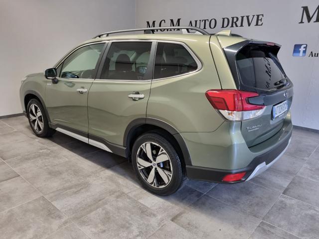 SUBARU Forester 2.0 e-Boxer MHEV CVT Lineartronic Style