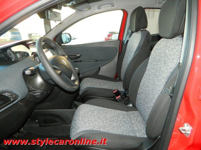 LANCIA Ypsilon 1.0 IBIRDA 70CV - KM ZERO ITALIANA