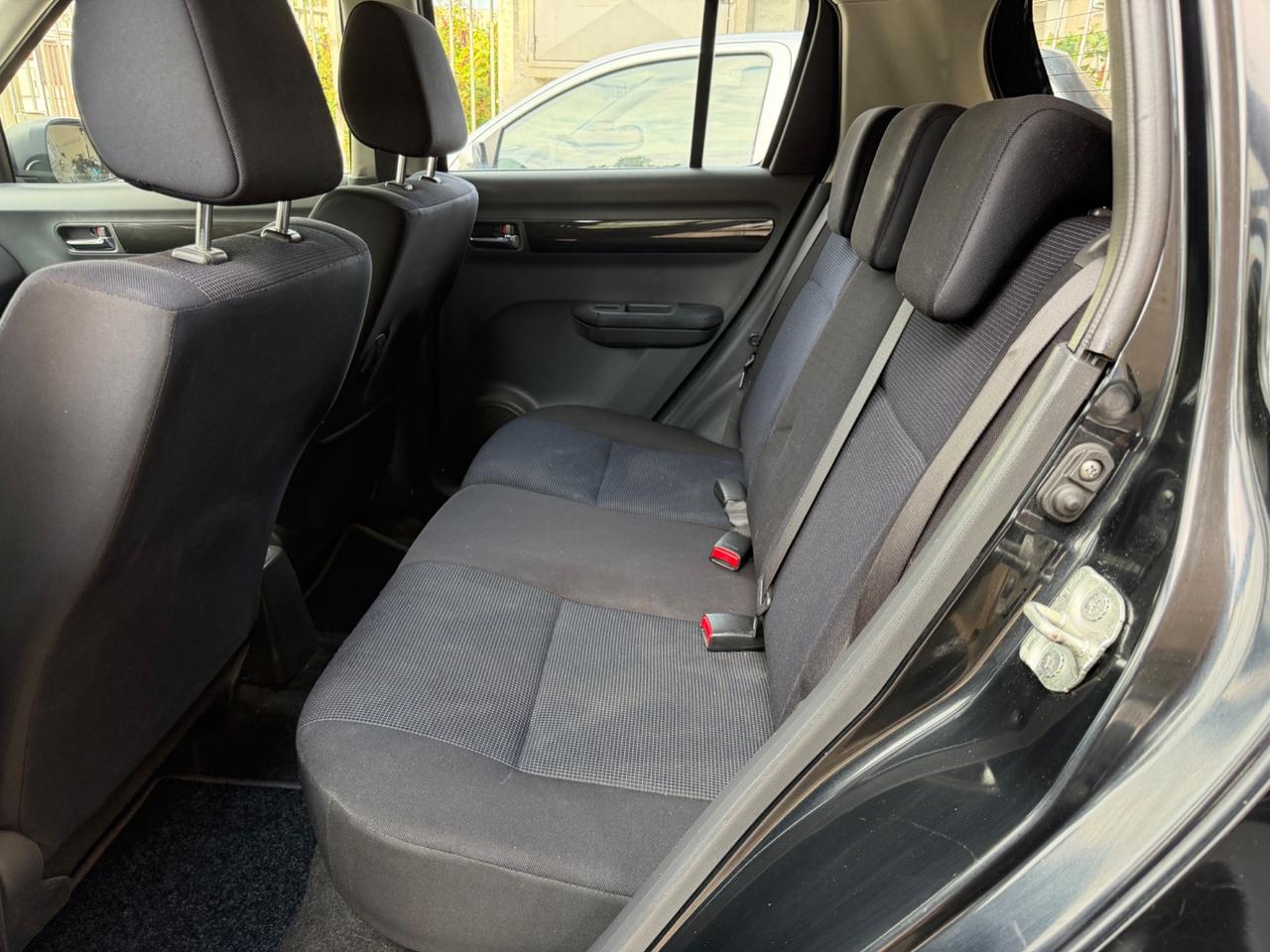 Suzuki Swift 1.3 4x4 5p. GL