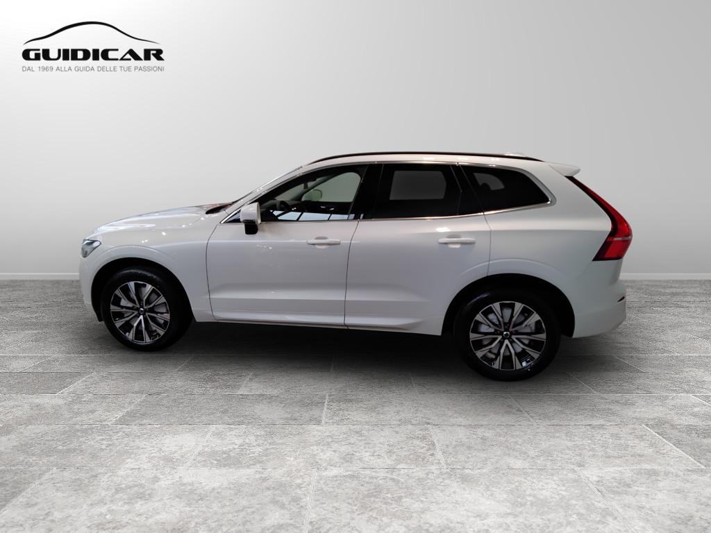 VOLVO XC60 CORE B4 AUT