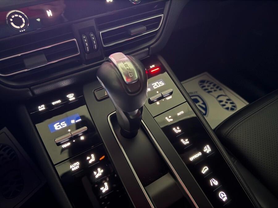 Porsche Macan 2.0 PDK Automatica