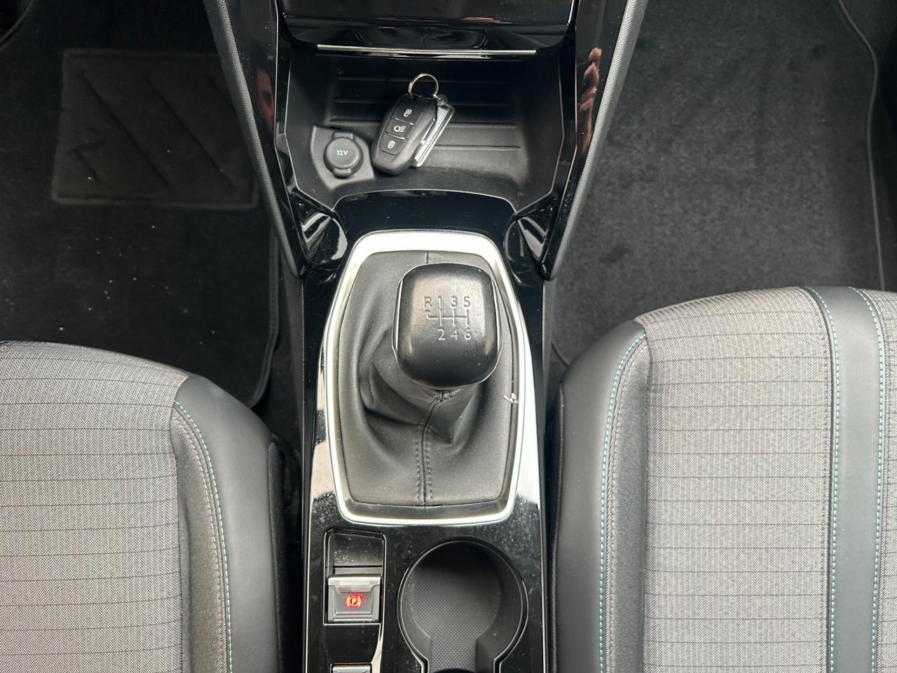 Peugeot 208 2022 1.5 DIESEL 5 porte Allure LEGGI