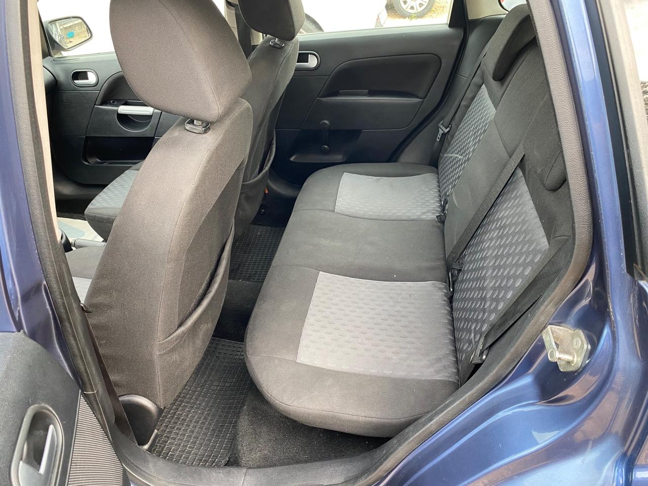 Ford Fiesta 1.4 TDCi 5p. Ghia