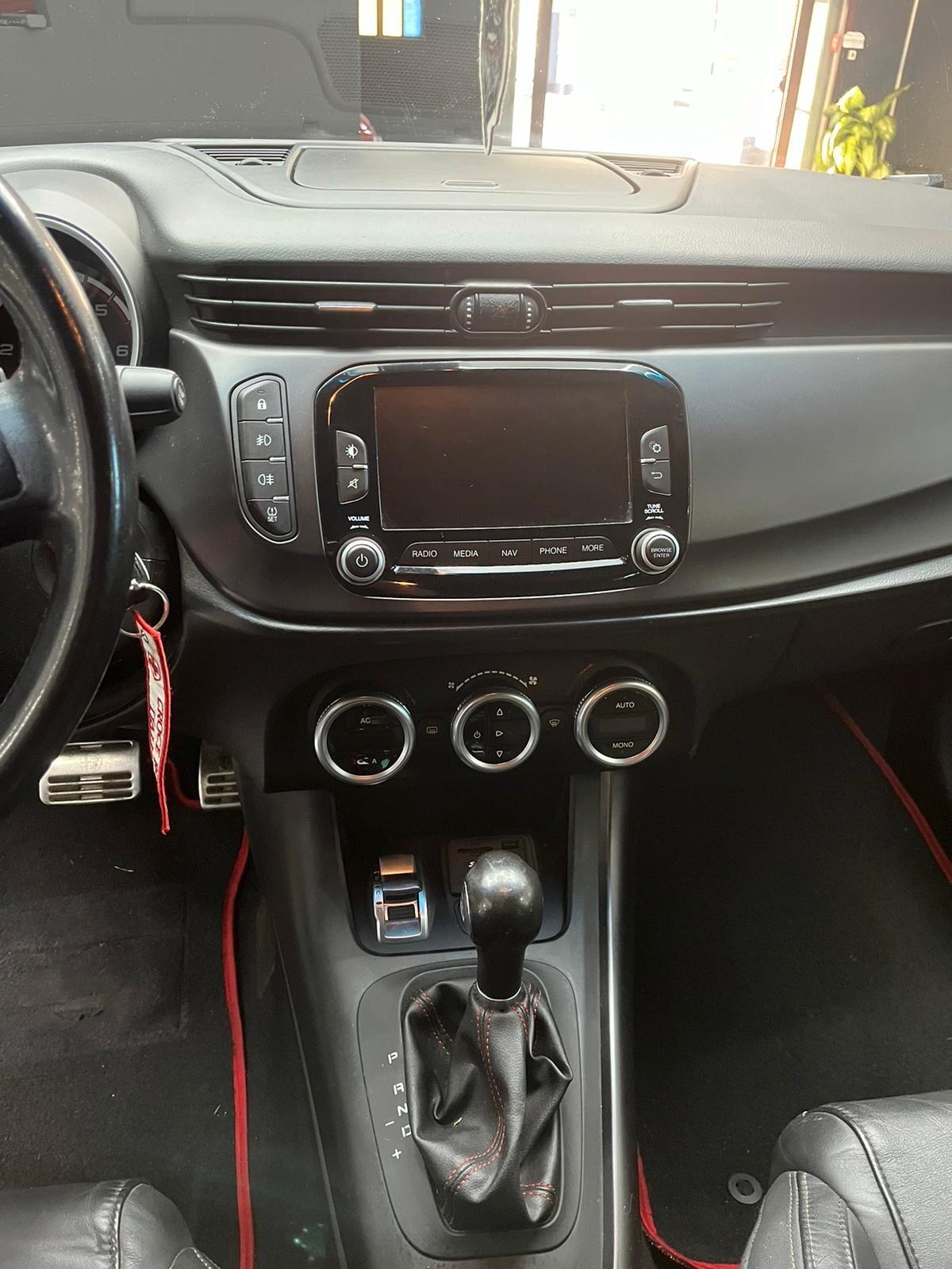 Alfa Romeo Giulietta 2.0 JTDm-2 175 CV TCT Distinctive