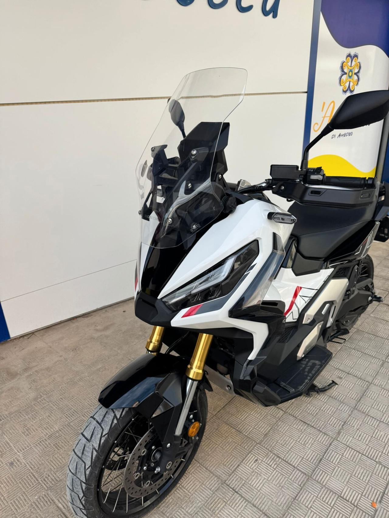 Honda X-ADV 750 Special Edition