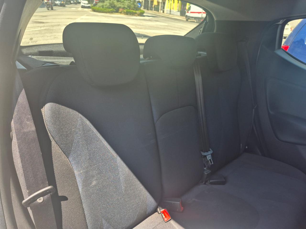 Lancia Ypsilon 1.2 69 CV 5 porte Elefantino Blu