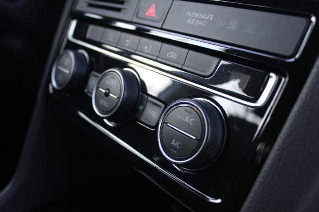 VOLKSWAGEN Golf Sportsvan 1.6 TDI 110CV Highline BlueMotion Technology