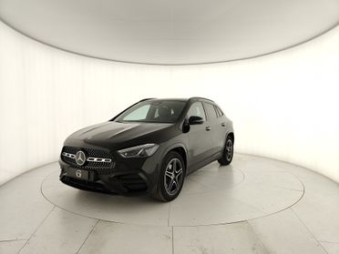 Mercedes-Benz GLA 200 d 4MATIC