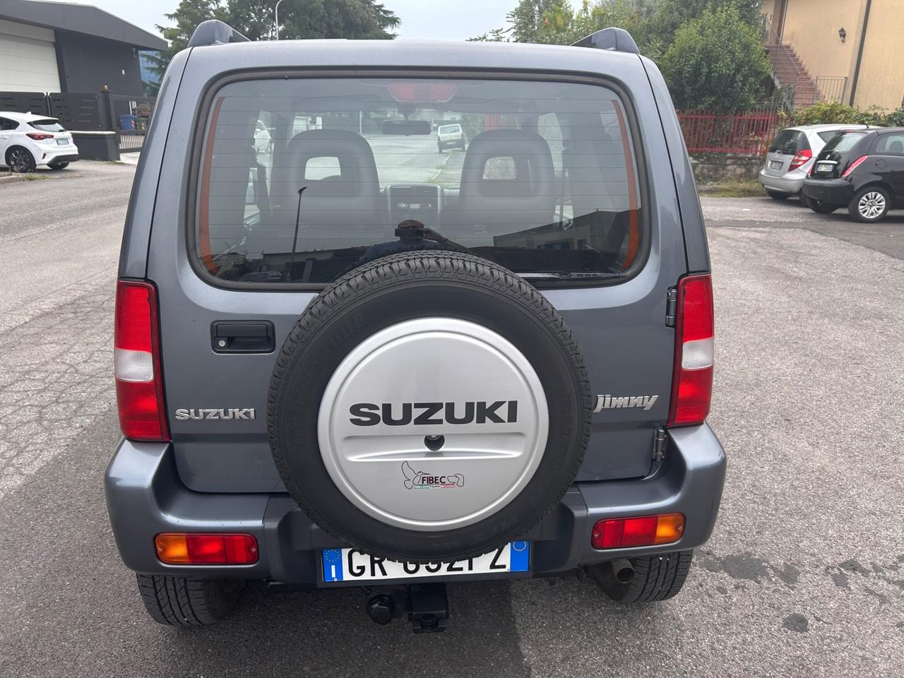 Suzuki Jimny 1300 benzina gancio traino
