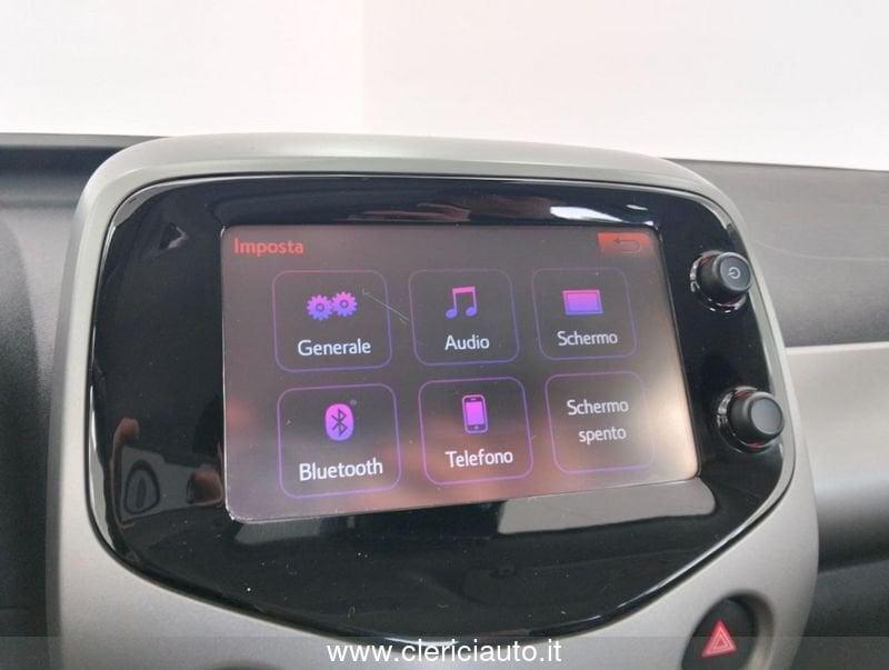 Toyota Aygo 1.0 VVT-i 69 CV 5 porte x-cool TSS