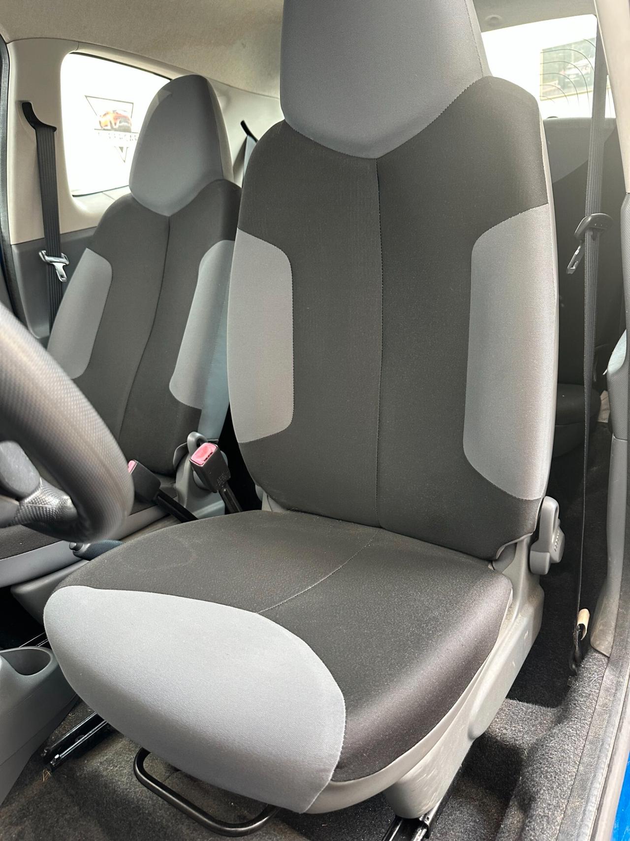 Peugeot 107 1.0 Benz, Uni Propri, si neopatent, Euro 4.