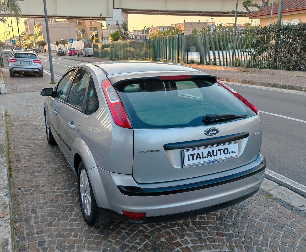 Ford Focus 5p 1.6 tdci LE 90cv