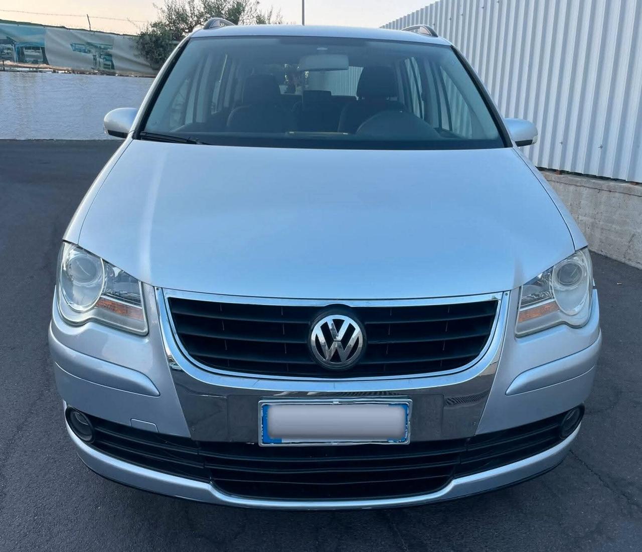 Volkswagen Touran 1.9 TDI 105CV 7 POSTI