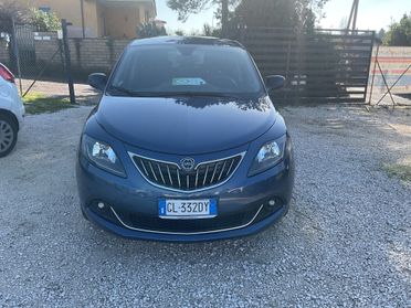 Lancia Ypsilon 1.0 FireFly 5 porte Hybrid Ecochic Gold