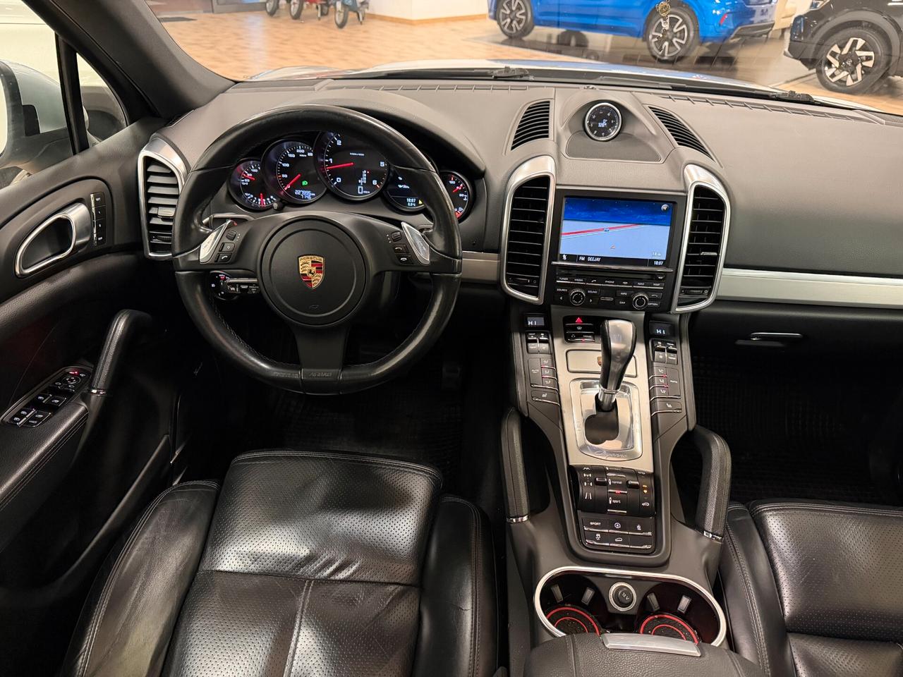 Porsche Cayenne 3.0 245 Cv Diesel FULL OPTIONAL