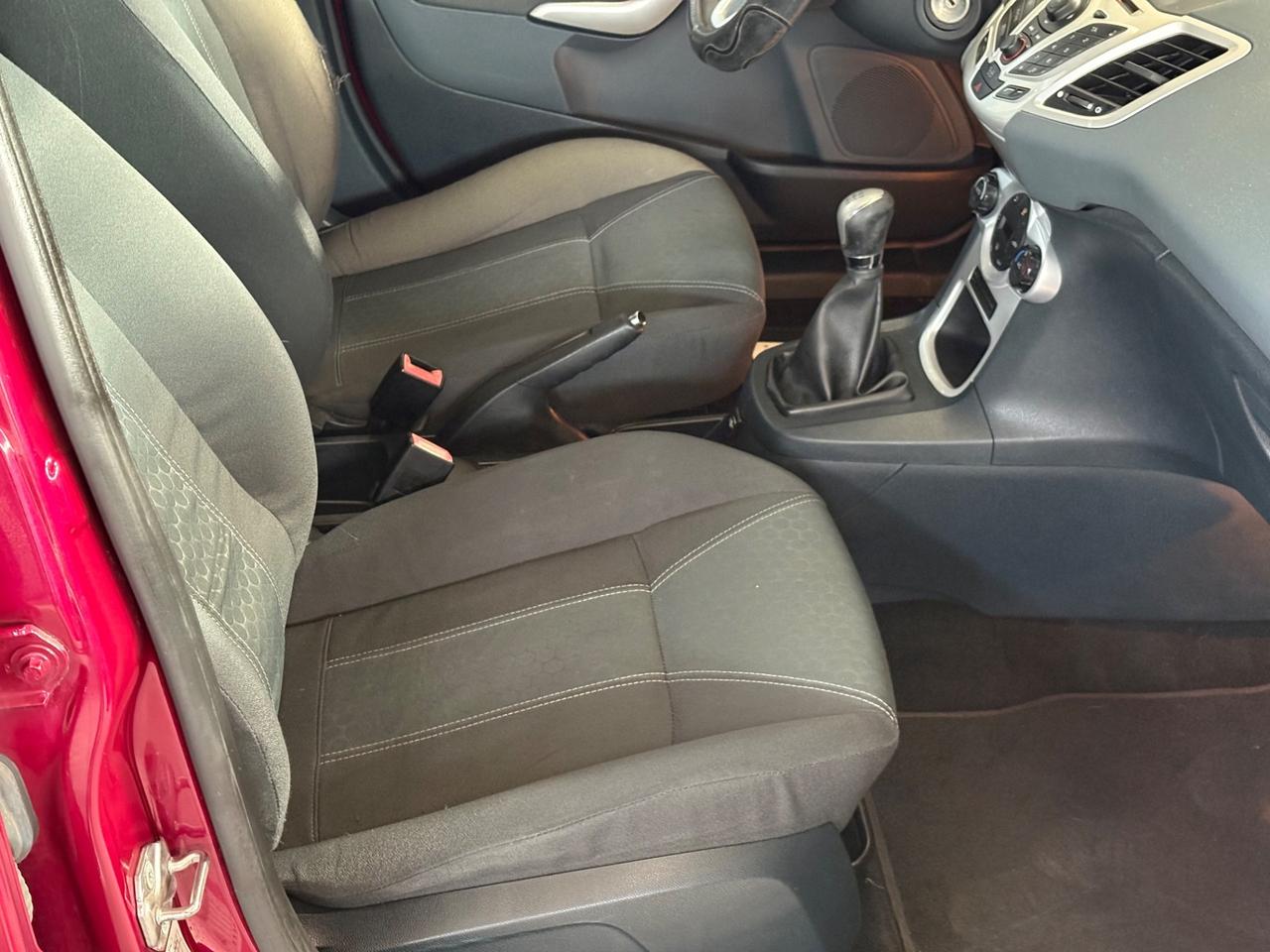 Ford Fiesta 1.2 5 porte Bz.- GPL Titanium