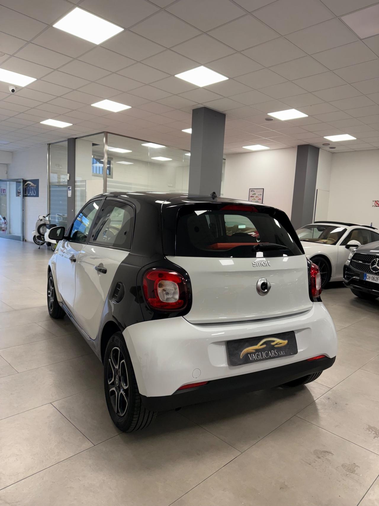 Smart ForFour 70 1.0 Passion