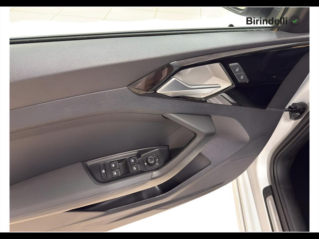 AUDI A1 2ª serie - A1 SPB 25 TFSI S line edition