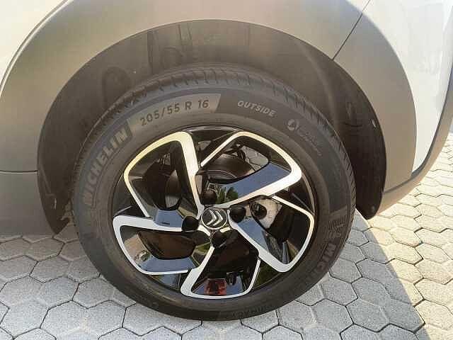 Citroen C3 PureTech 110 S&S EAT6 Shine