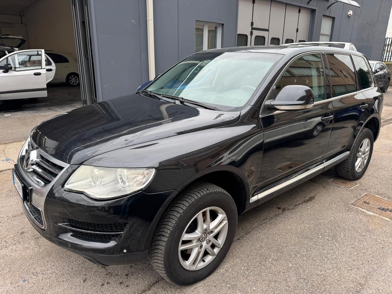 Volkswagen Touareg 2.5 R5 TDI DPF tiptronic*CERCHI*CLIMA