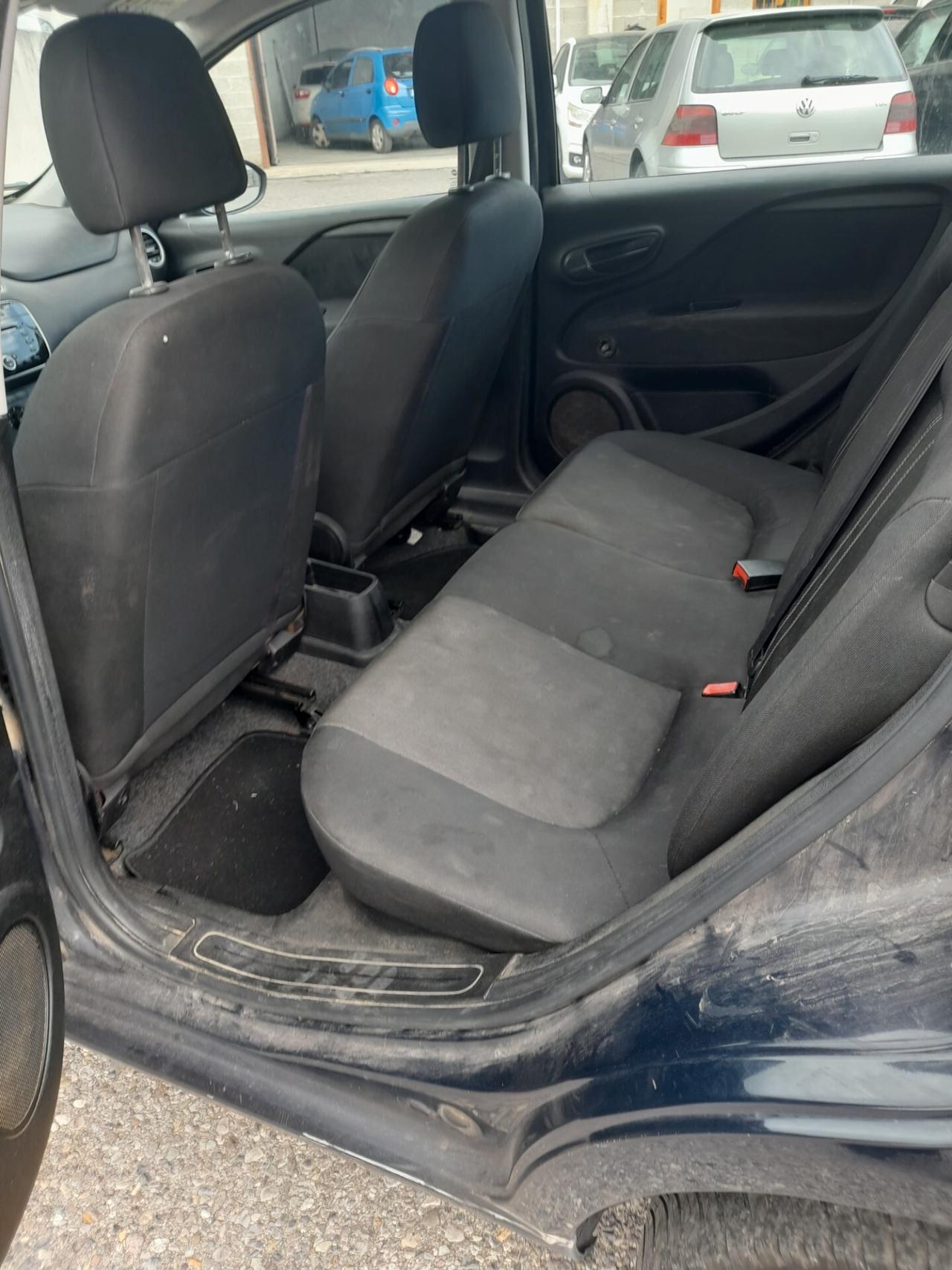 Fiat Punto 1.4 8V 5 porte Natural Power Street