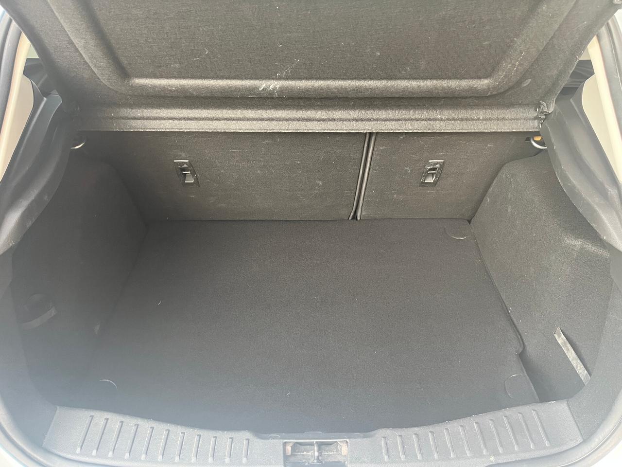 Ford Focus 1.5 TDCi 120 CV ST Line