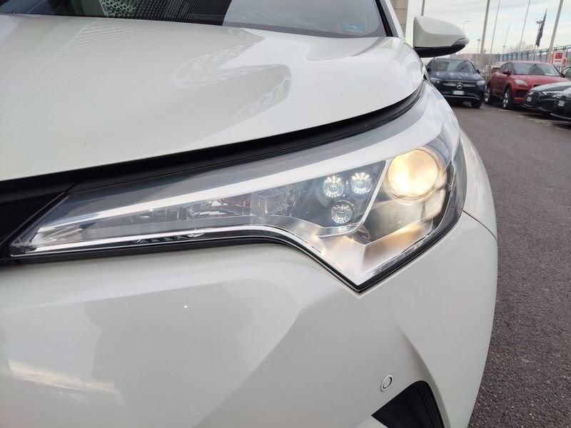 Toyota C-HR C-HR 1.8 Hybrid E-CVT Trend