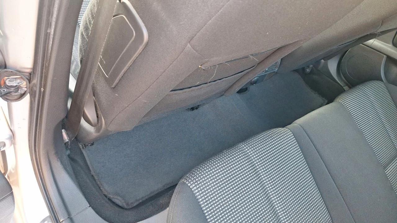 Peugeot 407 2.0 HDi Premium