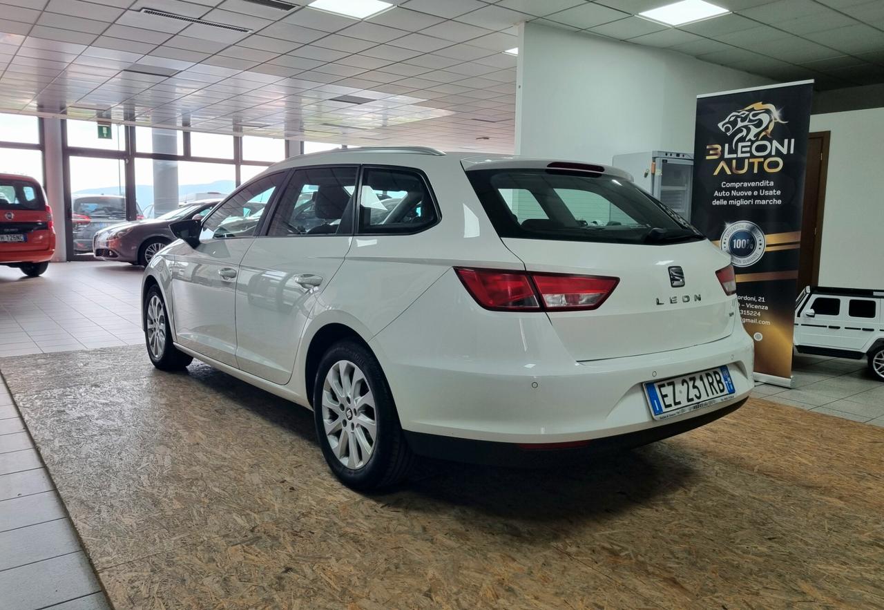SEAT LEON 1.6 TDI 105 CV BUSINESS NAVI