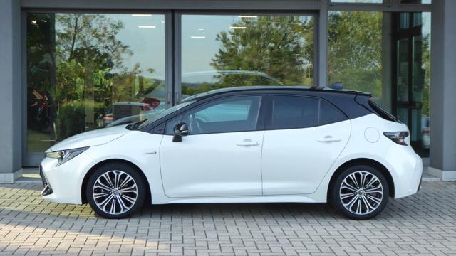 TOYOTA Corolla 1.8 Hybrid Style
