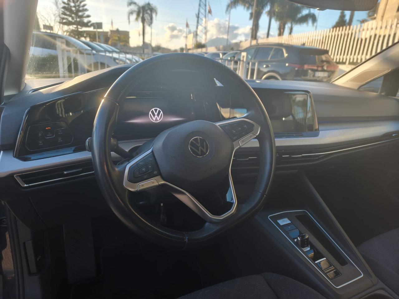 VW GOLF 8 1.0eTSI 110CV EVO LIFE