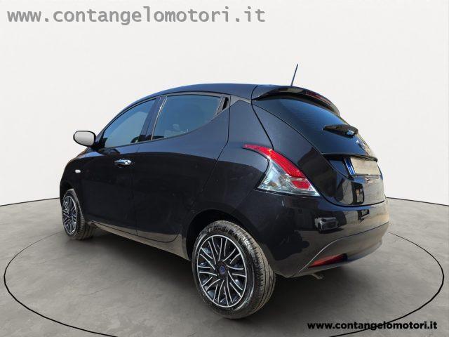 LANCIA Ypsilon 1.0 FireFly 5 porte S&S Hybrid Gold