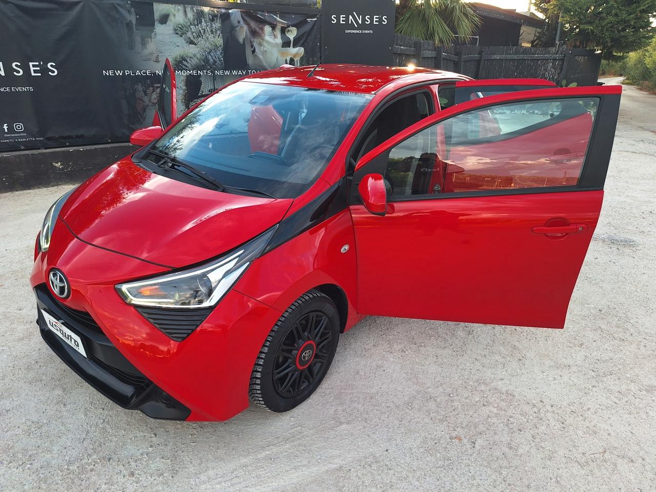 Toyota Aygo 1.0 VVT 5 porte x-play 2019 PERFETTA