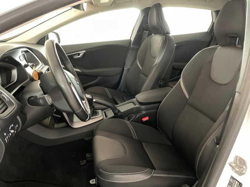 VOLVO V40 II - V40 2.0 D2 Business Plus my19