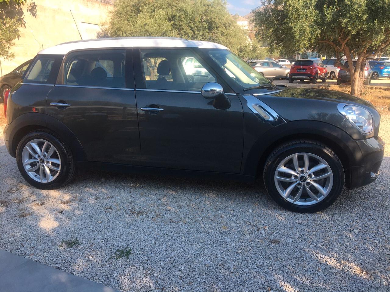 Mini Cooper D Countryman Mini 2.0 Cooper D Countryman Automatica