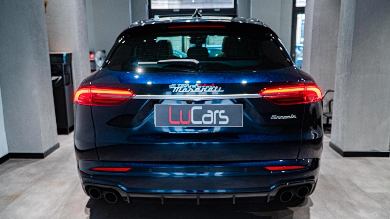 Maserati Grecale MHEV 330 CV AWD Modena